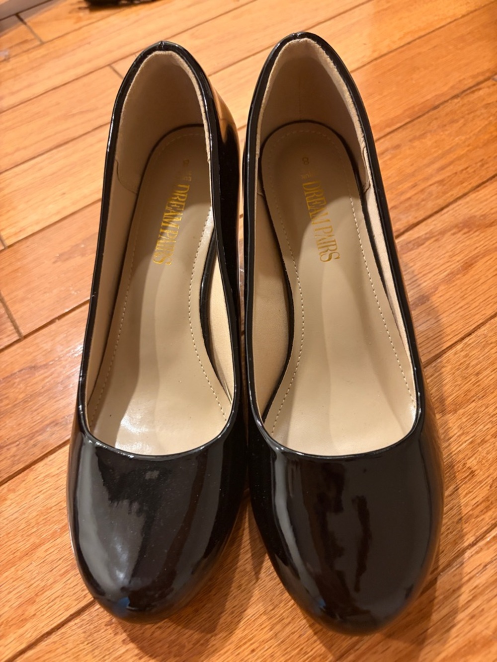 Dream Pairs Black Patent Round-Toe Heels